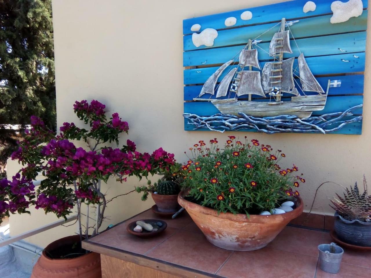 Park House -beside The Medieval Town Of Rhodes Apartament *
